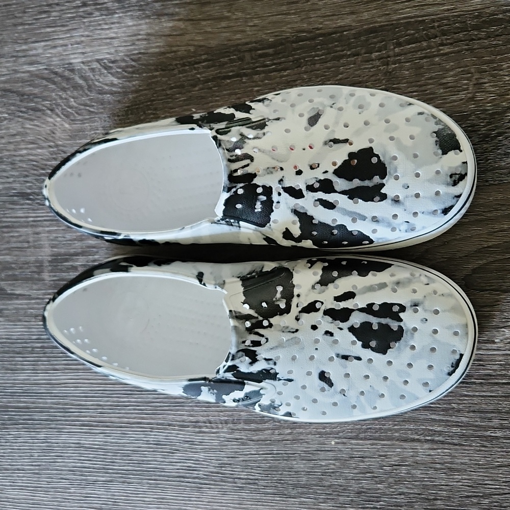 Youth water shoes